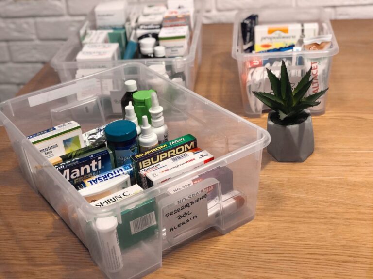 Jak przechowywać leki w domu, żeby nie straciły skuteczności.